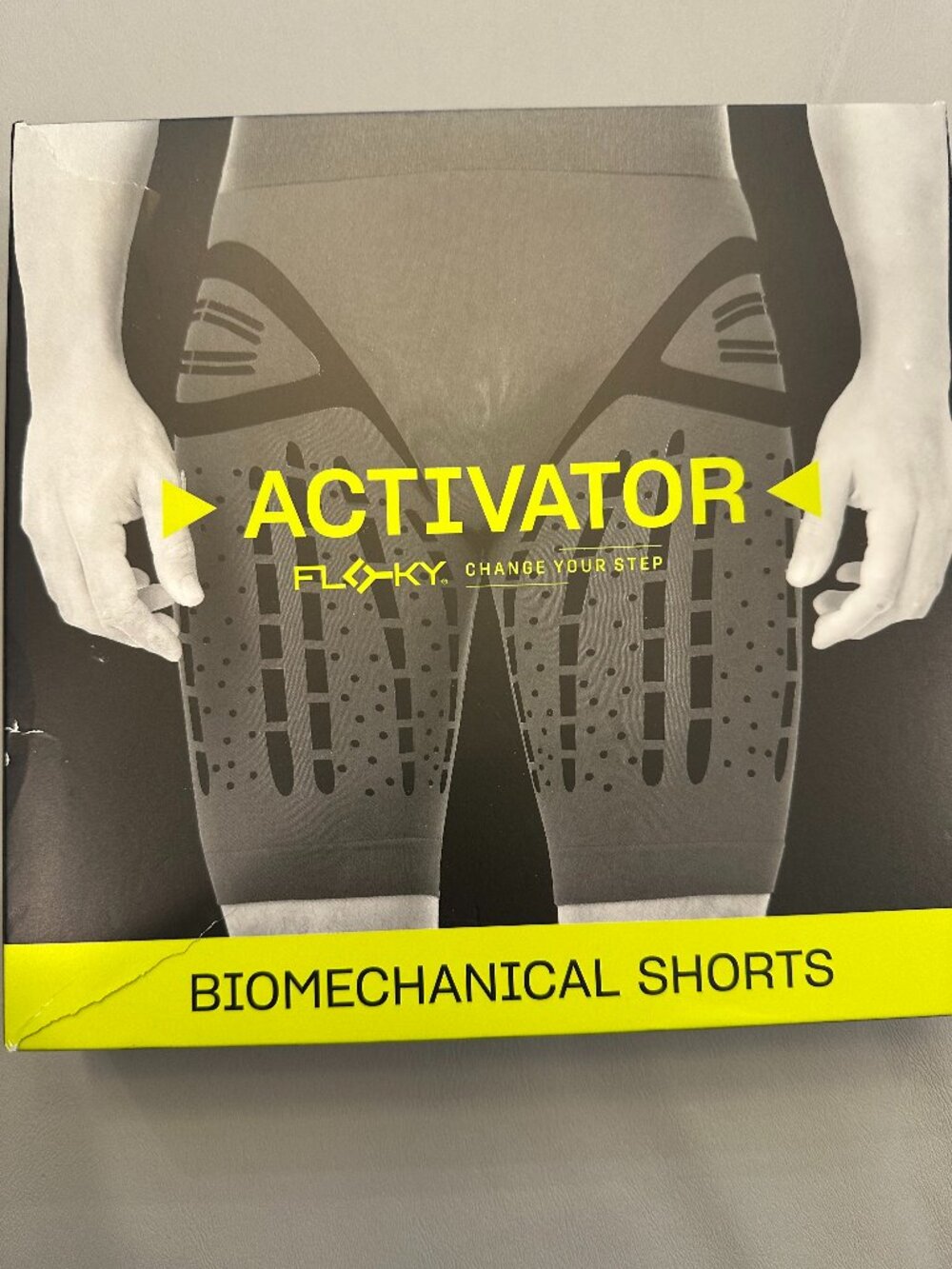 FLOKY ACTIVATOR SHORTS BLACK SMALL MEDIUM  NIB